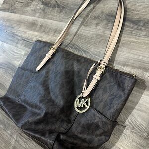 Michael Kors Brown Signature Jet Set Travel Large Zip Tote